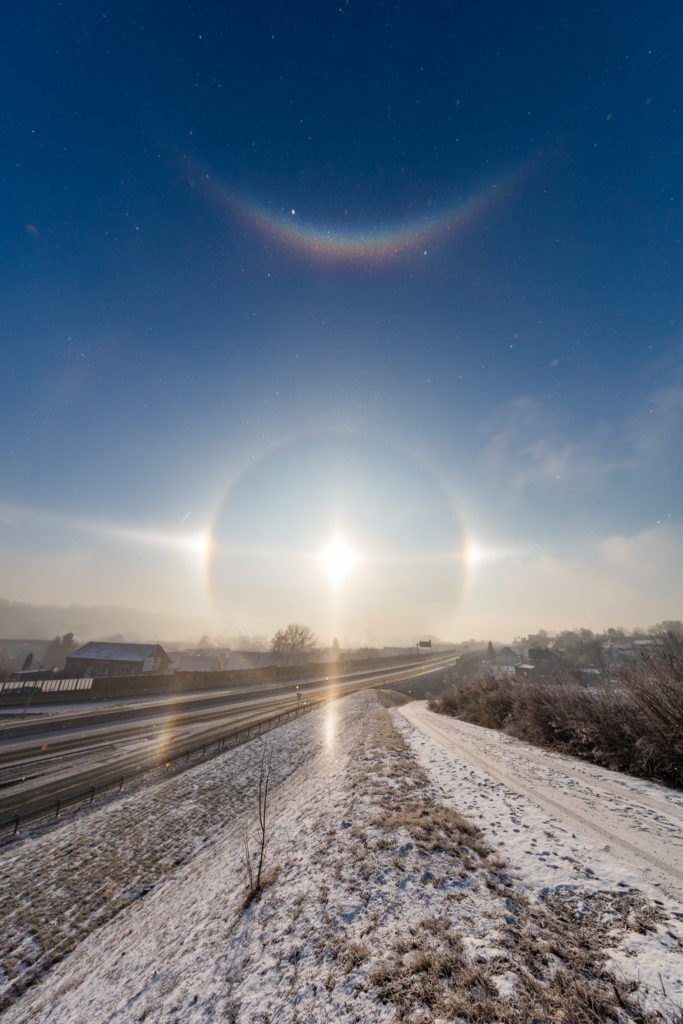 Atmospheric Optics: The Jena diamond dust halos - Marco Rank